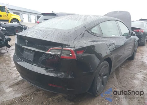 2022 Tesla Model 3 Rear-Wheel Drive from USA, damaged, VIN 5YJ3E1EA4NF232888